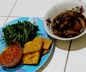 Fresh, Membuat Menu simple rujak kangkung,, tempe dan tongkol kecap Lezat Mantap