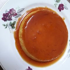 A picture of Caramel bread pudding.