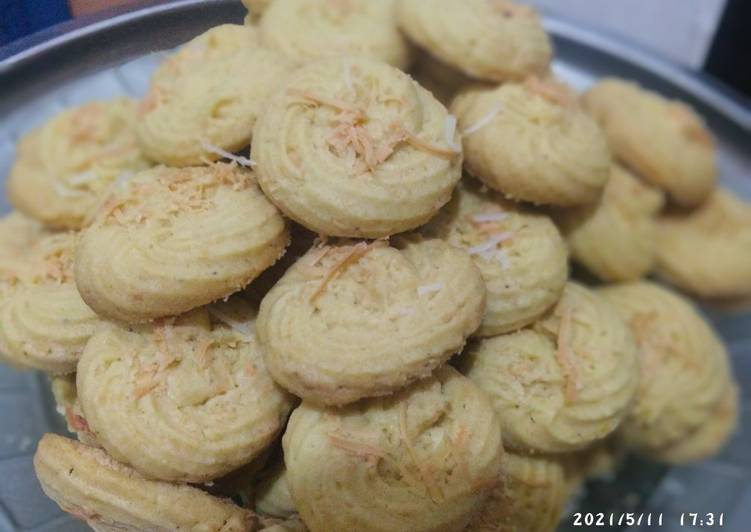 Resep Terbaru Sagu Keju Lumer Renyah (kuker) Enak Sempurna