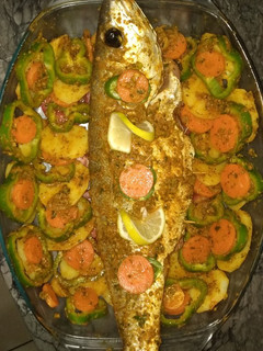 صورة لوصفة سمكة في الفرن معمرة بالشعيرية الصينية 😋👍