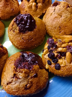 Una foto de Muffins de banana, sin azúcar en freidora de aire 🍌