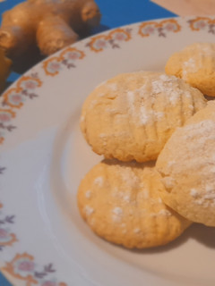 Una foto de Galletitas de limón y jengibre