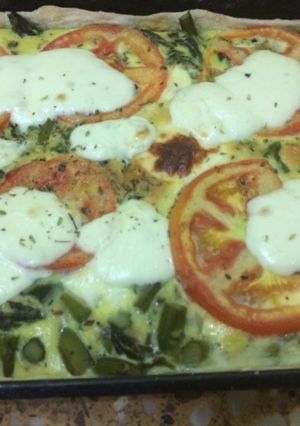 Una foto de Tarta de Espárragos y Tomates