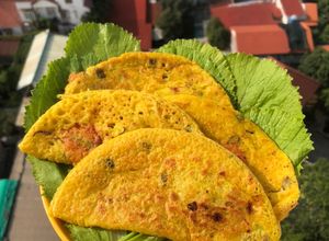 Hình của món Bánh xèo giòn tan.