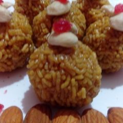 A picture of Bhujia ladoo.