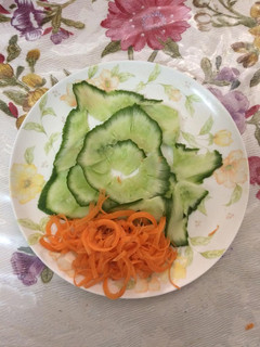 A picture of Spiral salad.