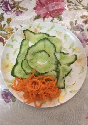 A picture of Spiral salad.