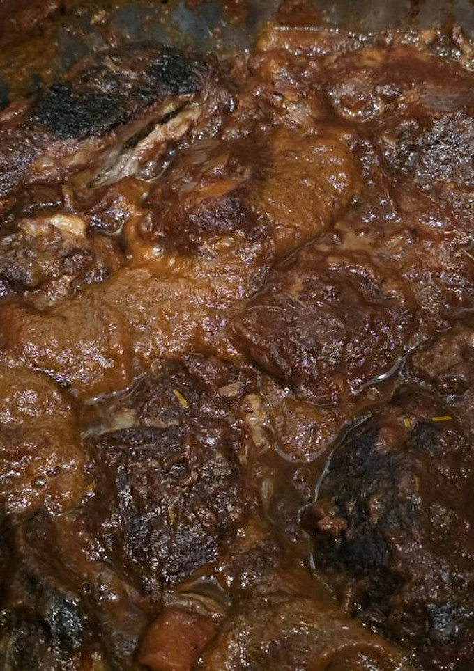 Una foto de Carrilleras de Cerdo al Vino Tinto en Olla Rápida InstantPot