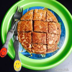 A picture of Ragi Nutella Pancake.