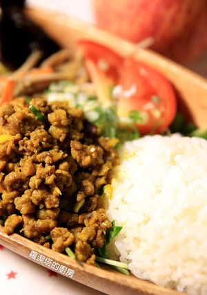欲罷不能的肉末咖哩 的食譜成品照片