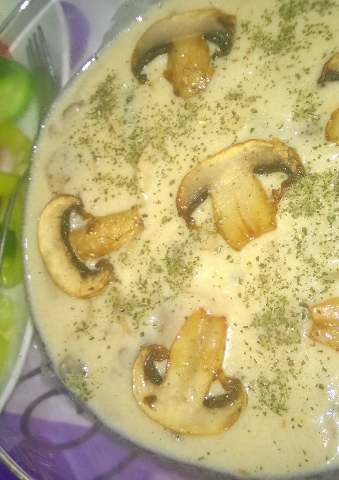 صورة لوصفة طريقة عمل شوربة فطر بالحليب