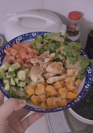 Hình của món Salad ức gà.
