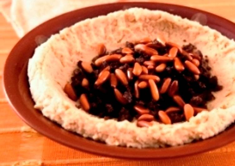 Step-by-Step Guide to Make Super Quick Homemade Hummus topped with meat and pine nuts