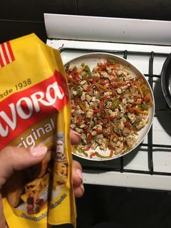 Una foto de Relleno de Pollo para tacos, tartas, empanadas, calzones, woks