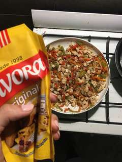 Una foto de Relleno de Pollo para tacos, tartas, empanadas, calzones, woks