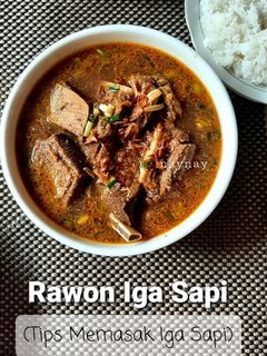 Foto resep Sup Rawon Iga Sapi (Tips Memasak Iga Sapi)