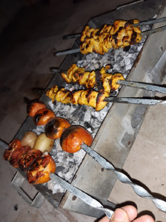 عکسی از دستور جوجه کباب زعفرونی