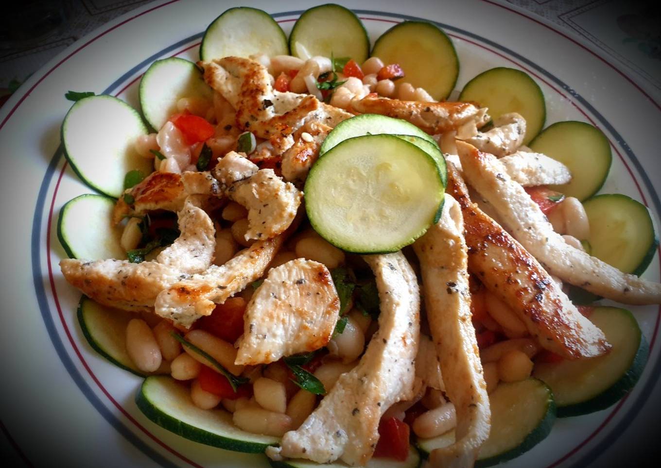 Ensalada de Alubias blancas y pollo