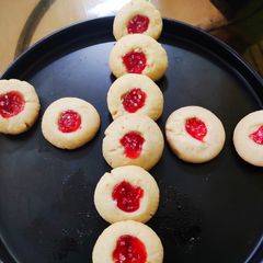 Butter Cookies in Pan A picture of Butter Cookies in Pan.