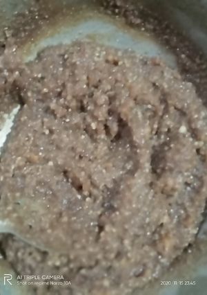 चॉकलेट मिल्क केक लडडू (chocolate milk cake ladoo recipe in Hindi) रेसिपी मुख्य फोटो
