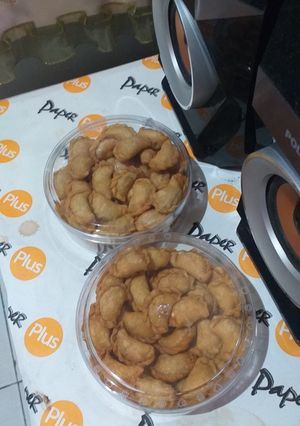 Foto resep Pastel mini isi abon bisa utk jualan😘😘