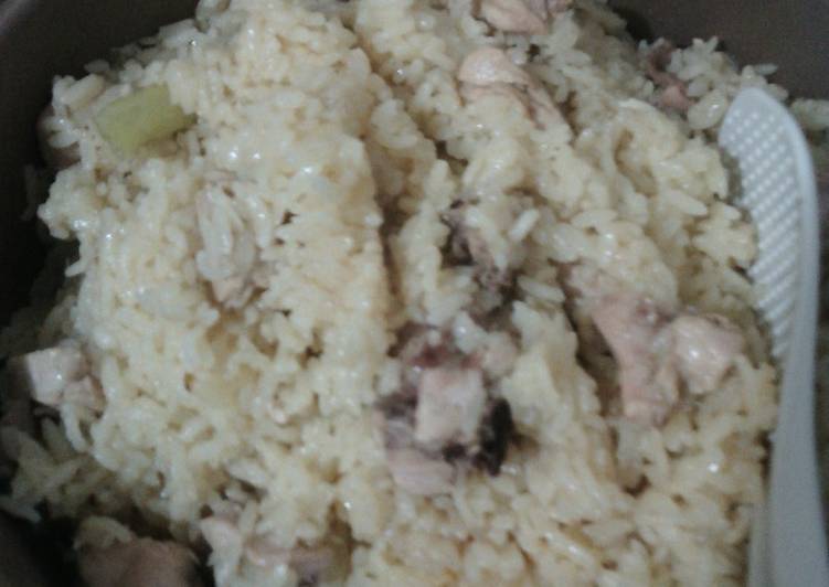 Bagaimana Menyiapkan Nasi Hainan Rice Cooker Anti Gagal