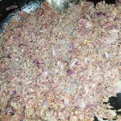 A picture of Samosa fillings.