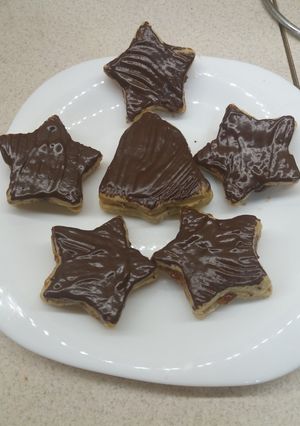 Diós-lekváros isler recept fotója