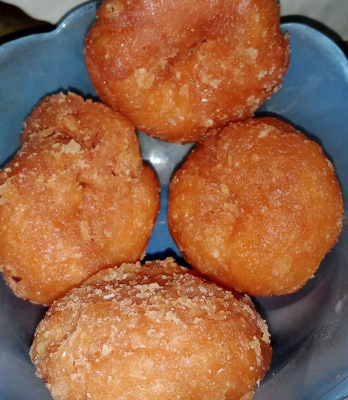 बालूशाही (balushahi recipe in Hindi) रेसिपी मुख्य फोटो