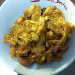 Ayam suir pedas রেসিপির প্রধান ছবি