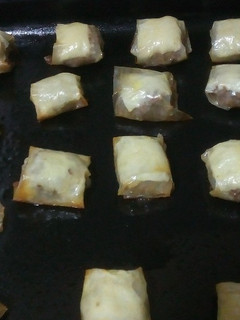 Una foto de Dados de carne