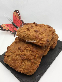 Una foto de Bizcochos de avena plátano y mantequilla de cacahuetes