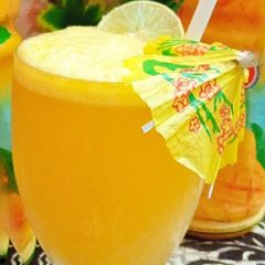 A picture of Mango Pineapple Punch.