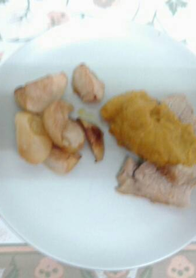 Una foto de Lomo de cerdo con manzanas asadas