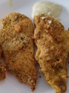 Una foto de Pollo rebozado crujiente al horno sin harinas