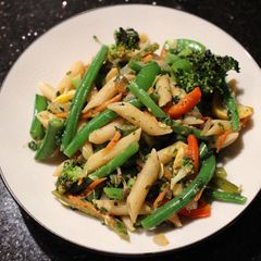 A picture of Pasta Primavera.