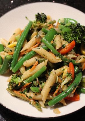 A picture of Pasta Primavera.