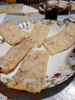 Una foto de Cañas de jamón y queso