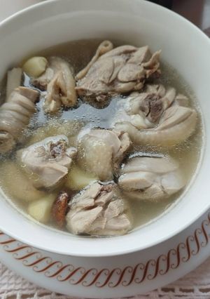 蒜頭雞湯 的食譜成品照片
