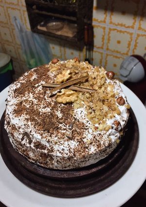 Una foto de Torta de chocolate y manzanas sin harina