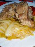 Codillo con repollo
