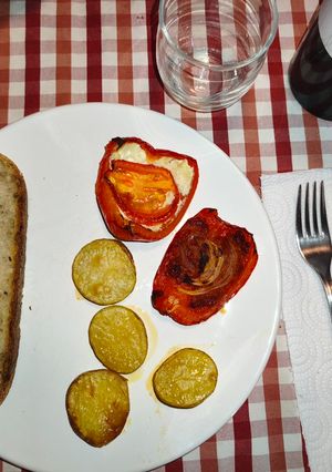 Una foto de Pimientos rojos quesobrasada