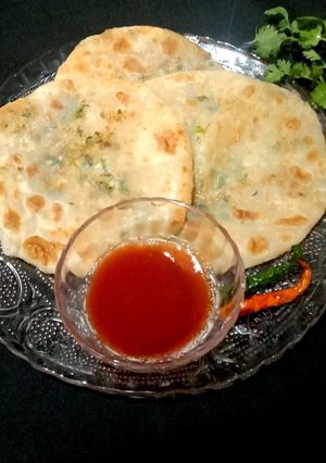 নিরামিষ আলুর পরোটা (niramish aloor paratha recipe in Bengali) রেসিপির প্রধান ছবি
