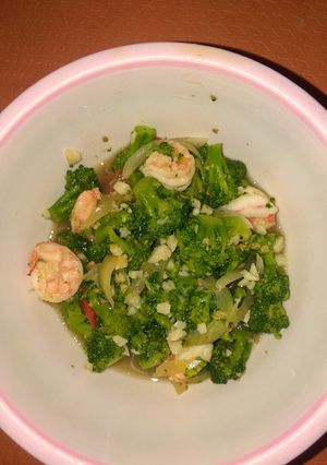 Foto resep Brokoli Udang Saus Tiram