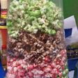 Popcorn manis warna warni