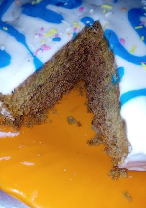A picture of Strawberry chocolate cake.