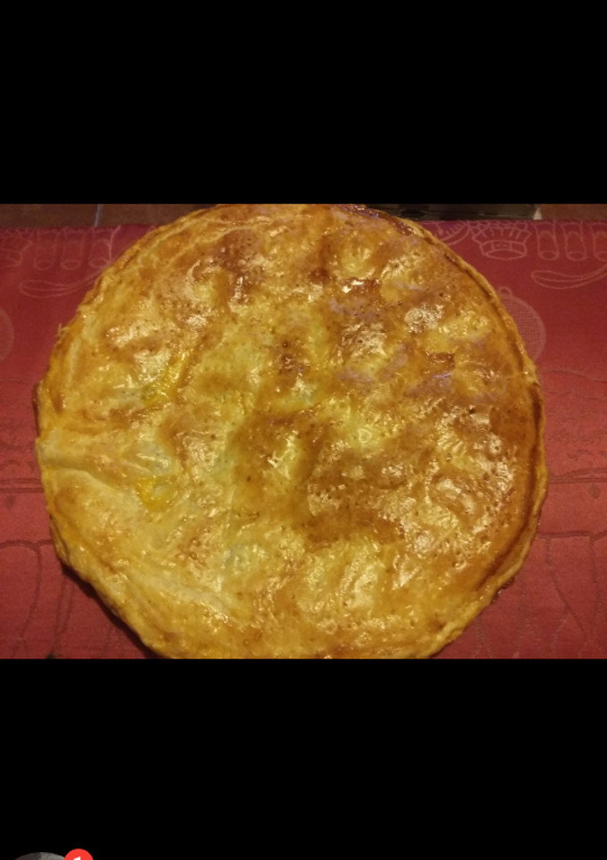 Una foto de Empanada de beicon y dátiles