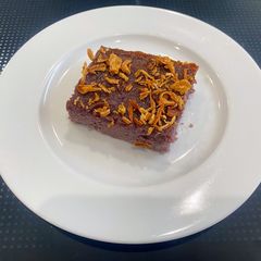 A picture of Purple Sweet Potato Thai Custard (Khanom Maw Kaeng).