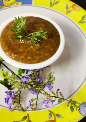 A picture of Sweet & Sour Wood Apple Chutney.
