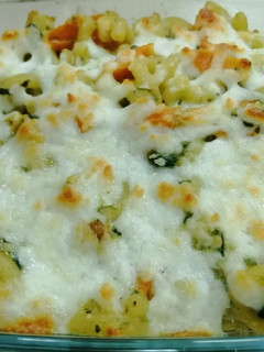 A picture of Baked Macaroni with Spinach.